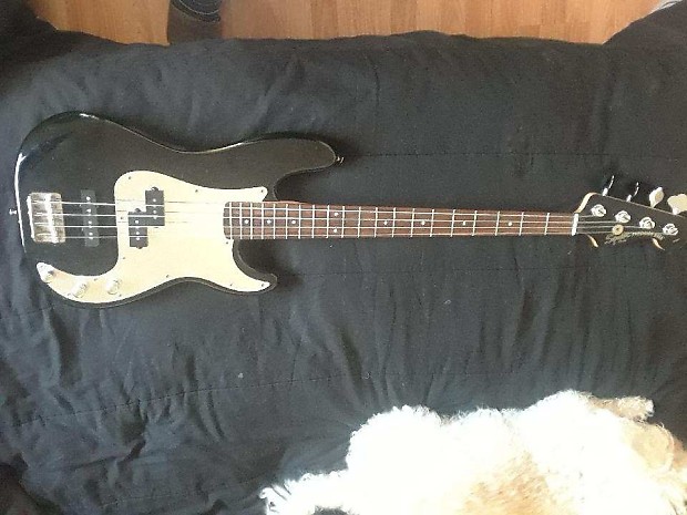 Squier Standard P Bass Special Edition Black Mirror Rosewood