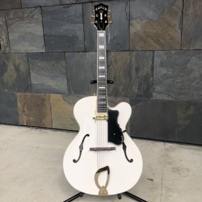 Guild A-150 Savoy Special Snowcrest White Hollow Body with Hardcase image 2