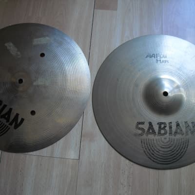 VINTAGE HOLLOW LOGO SABIAN AA 14