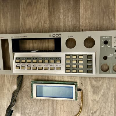 Akai S1000 Faceplate and Screen