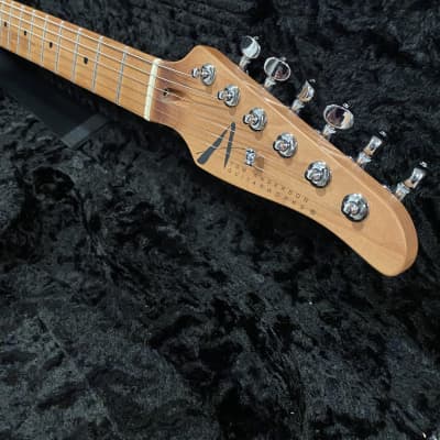 Tom Anderson Guitarworks  Top T Classic image 3