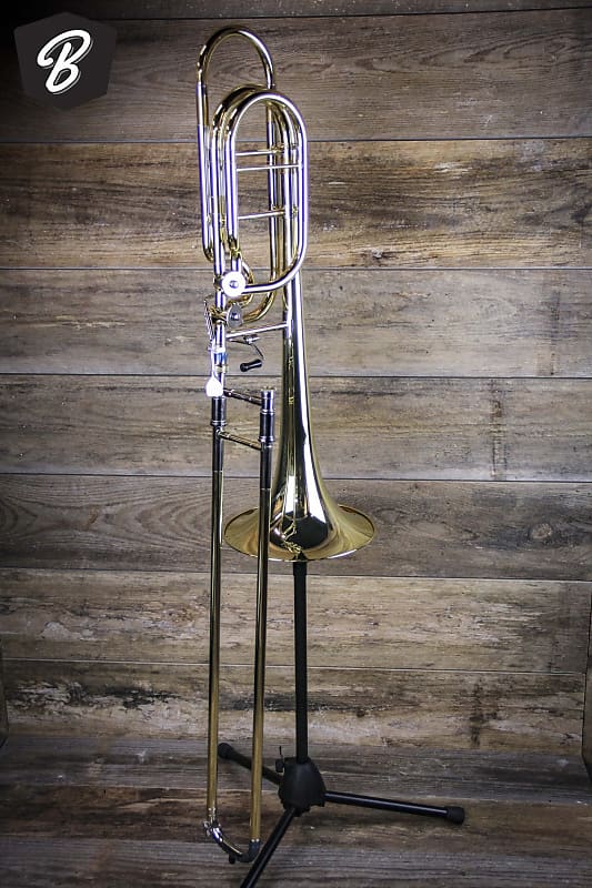 Getzen 1052FD Bass Trombone w/Hardshell Case Reverb