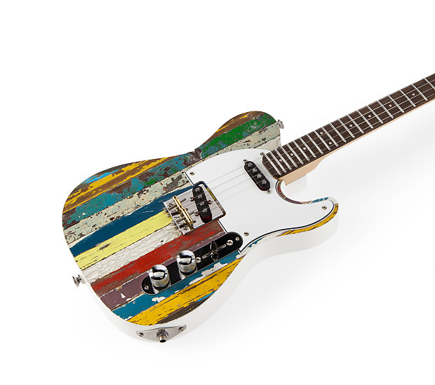 Fanner outlet electric ukulele