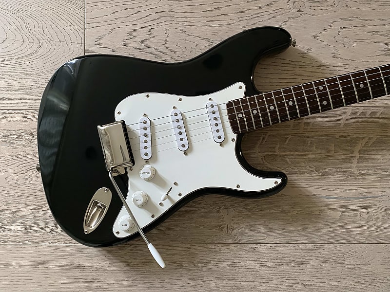 1978 Greco SE700 Early Sixties Stratocaster Black Japan Vintage image 1