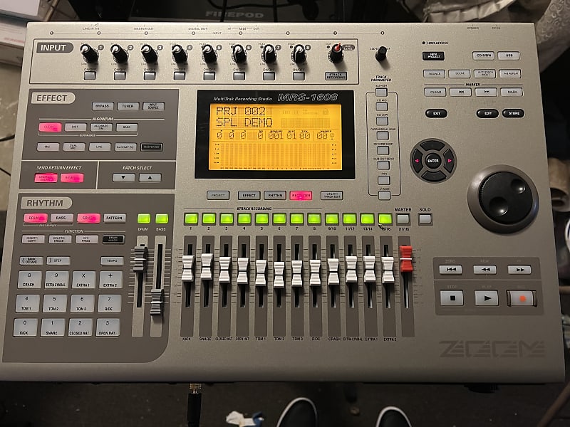 ジャンク MRS-1608 ZOOM ミキサー MRS-1608 MultiTrak Recording Studio | Zoom