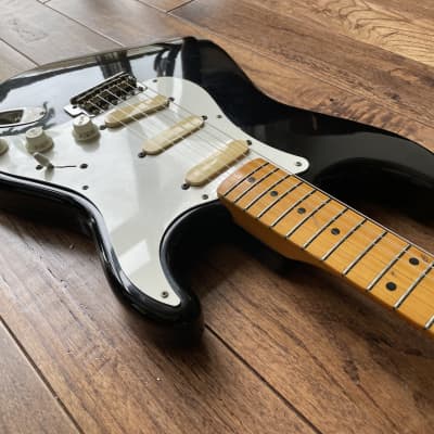 1989 Fender ST-54 Stratocaster 'E' Serial Electric Guitar