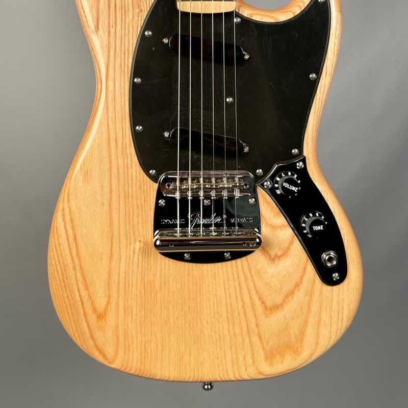 Photos - Guitar Fender Ben Gibbard Mustang Natural 