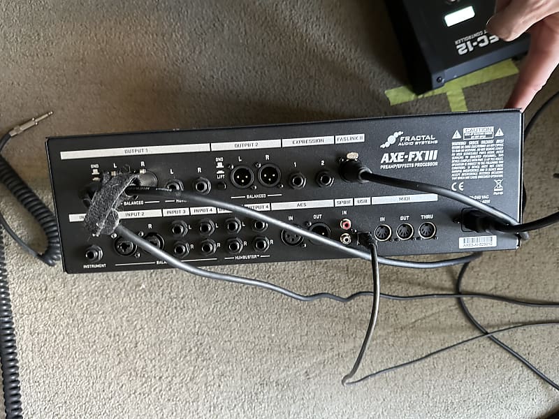 Fractal Audio AXE-FX III 3 + FC-12 Foot Controller