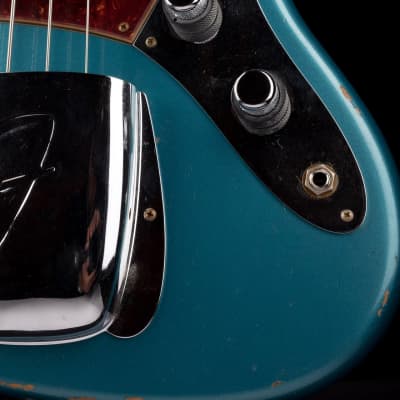 Fender Custom Shop 1960 Jazz Bass Relic Aged Ocean Turquoise image 6