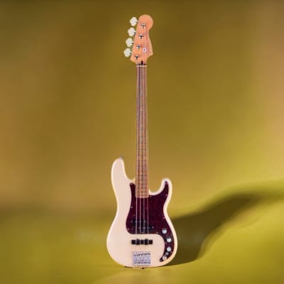 Fender Player Plus Precision 4-String Bass Guitar (Right-Hand, Olympic Pearl) image 8