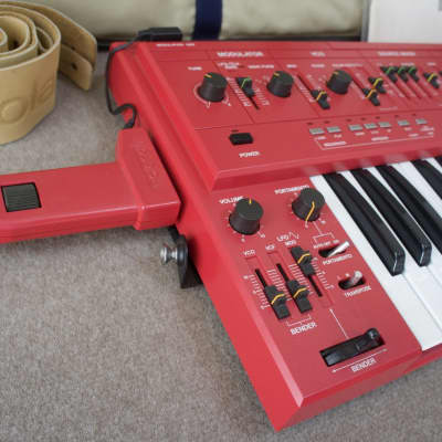 Roland SH-101 32-Key Monophonic Synthesizer 1982 - 1986 - Red image 2