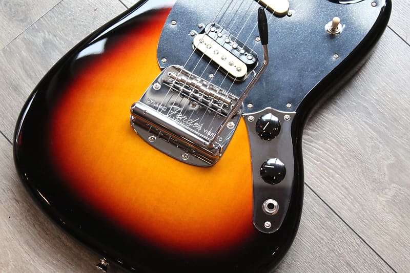 FENDER 