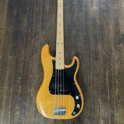 Fender PB-70 Precision Bass Reissue MIJ