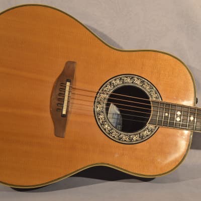 1987 Ovation Model 1717 Legend Acoustic Electric Guitar w 1987 Ovation Model 1717 Legend Acoustic Electric Guitar w