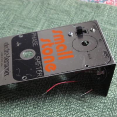 used vintage (mid to late 1970s) Electro-Harmonix Small Stone EH4800 USA TOP part of casing, color switch + screws, Power, In, Out Jacks +nuts/washers, some wires [NO: bottom part of casing, Circuit Board, CB Components, Pot, Switch, Light, Other Wires] image 10