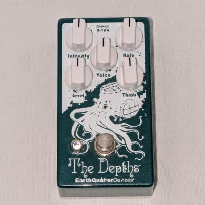 EarthQuaker Devices The Depths　ビブラート EarthQuaker Devices The Depths Optical Vibe Machine | Reverb Demo