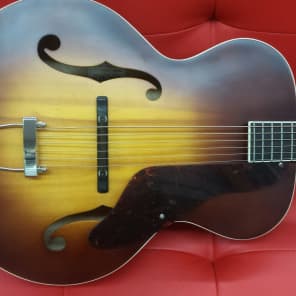 Gretsch G9550 New Yorker Archtop Acoustic Guitar 2014 Antique Burst image 2