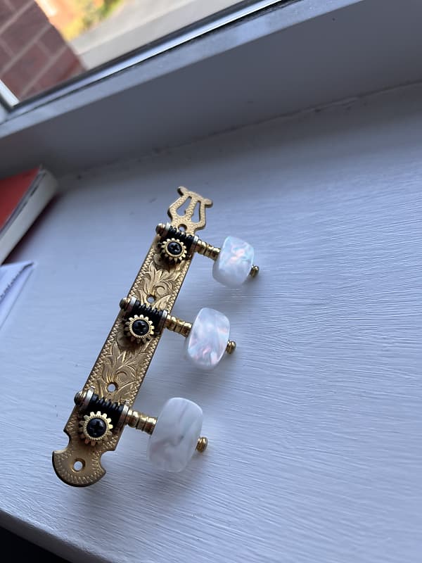 Fustero Tuners 35mm (machine pegs) Reverb