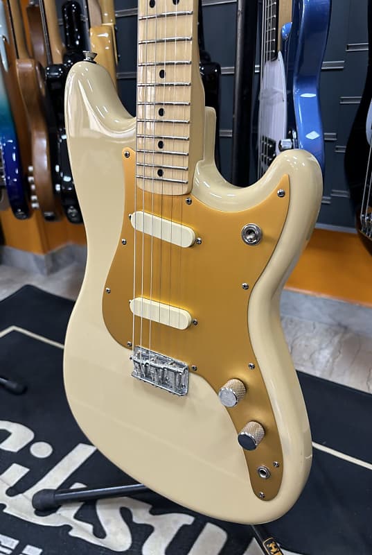 Squier by Fender Classic Vibe Duo-Sonic Electric guitar