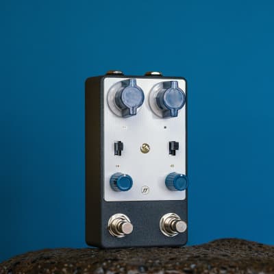 Fjord Fuzz MÅNE - blue/white/gray | Reverb UK