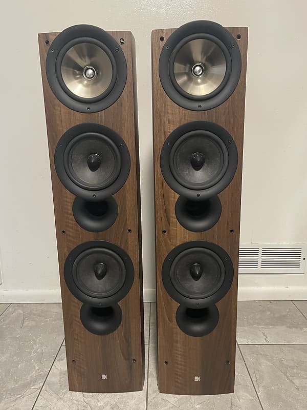 KEF iQ9 Tower Speakers | Reverb