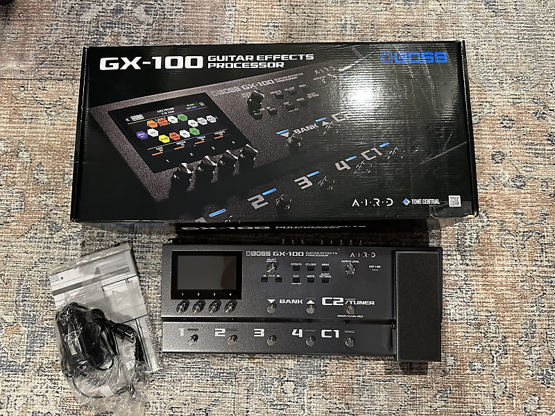 Boss GX-100 Guitar Effects Processor 2022 - Present - Black Boss GX-100 Guitar Effects Processor 2022 - Present - Black