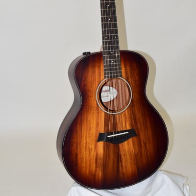 Taylor GS Mini-e Koa Plus Acoustic-Electric Guitar  -  Hawaiian Koa Top image 2