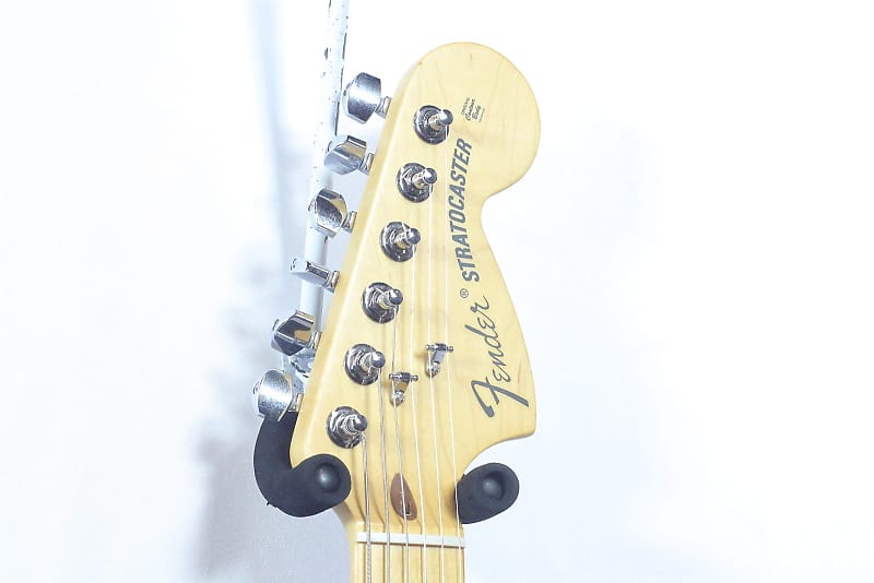 Fender USA Nitro Satin Series Stratocaster Honeyburst image 4