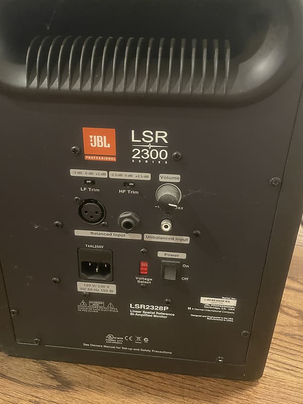 JBL LSR 2300 powered monitors with sub woofer and controller