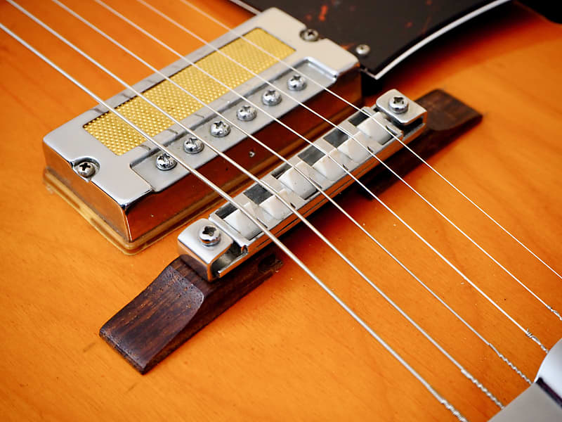 1960s Guyatone SG-12T Vintage Electric Guitar w/ Gold Foil