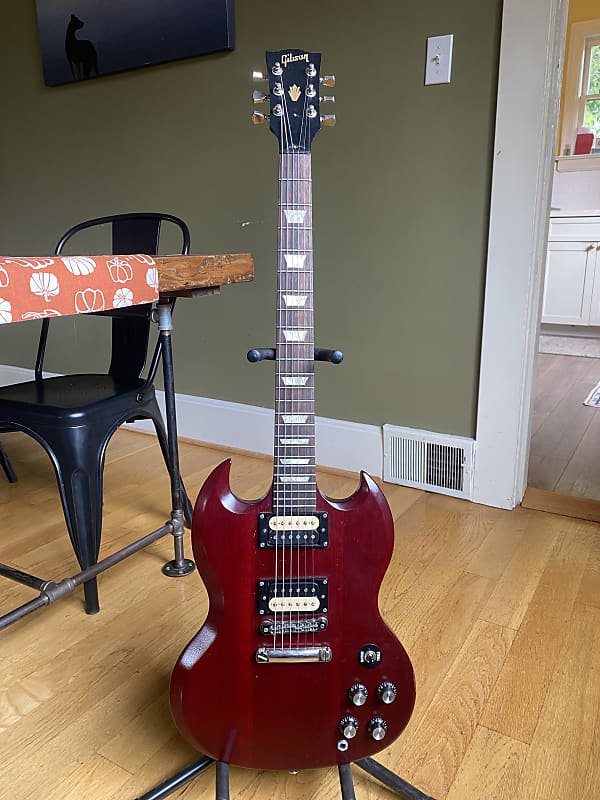 ギター Gibson SG Future Gibson SG FUTURE 未来のSG？モダンな特徴のSGモデル！メンテナンスと