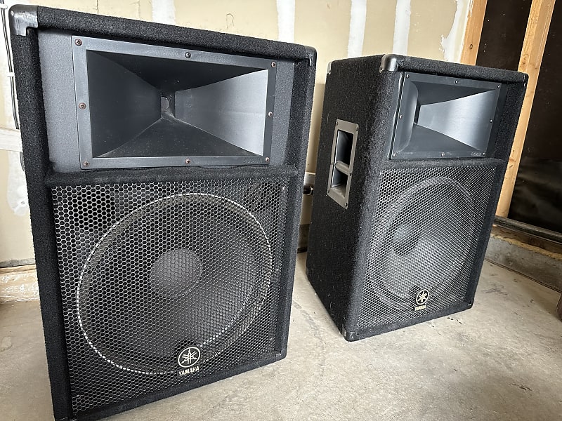 Yamaha Club V Series S115V Unpowered Speaker (pair of 2) | Reverb