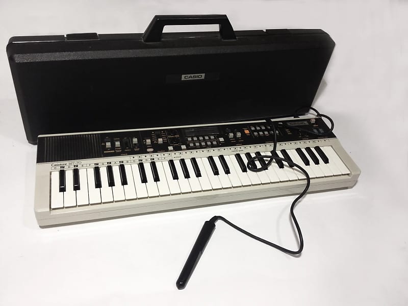 JUNK CASIO MT-70 Synthesizer Casiotone 49-Key 20 tones, 10