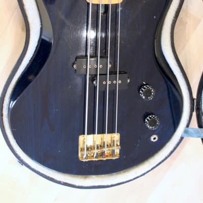 Vantage Avenger Fretless Bass image 3