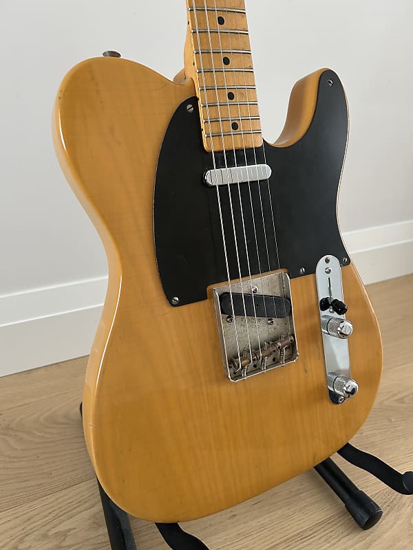 ギター Fender american vintage Telecaster 52 Fender American Vintage '52 Telecaster Reissue - What To