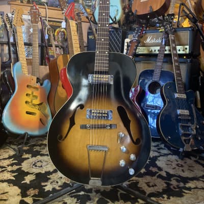 Old Kraftsman by Kay N-2 Archtop with Gold Foil Pickups 1950s - Vintage Sunburst image 2