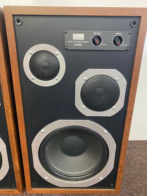 Vintage Sansui S 40C Speaker. Serviced
