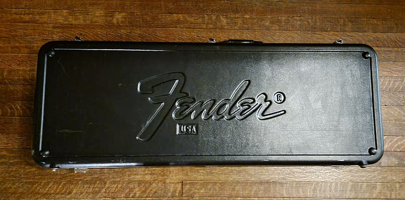 Fender USA Stratocaster / Telecaster Molded Guitar Case Late 1970s Early  1980's