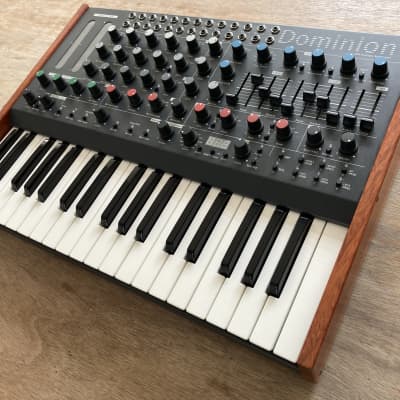 MFB Dominion 1 - As new! - Great analog synthesizer