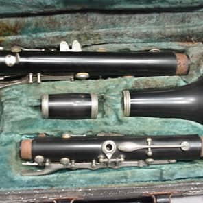 French Made Holton Collegiate Bb Clarinet in Original Case  as-is image 3