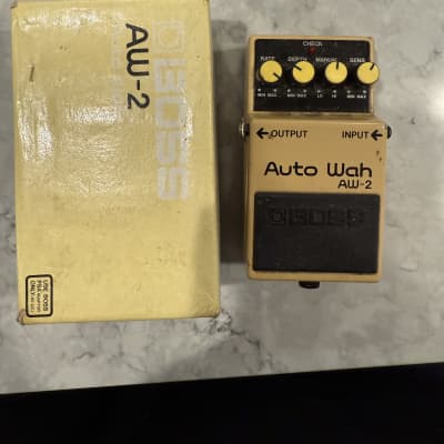 Boss AW-2 Auto Wah | Reverb