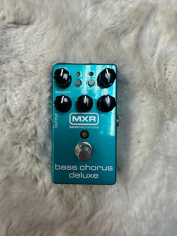 MXR M83