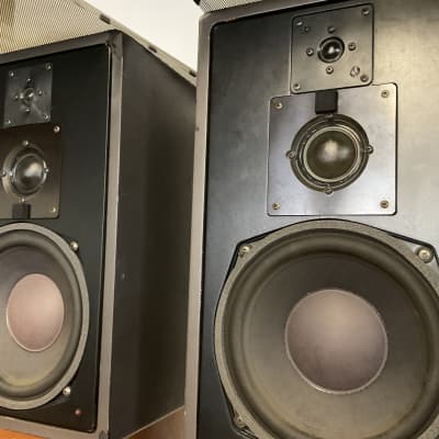 Klein and Hummel O96 PRO ACTIVE tri amped studio monitor image 5