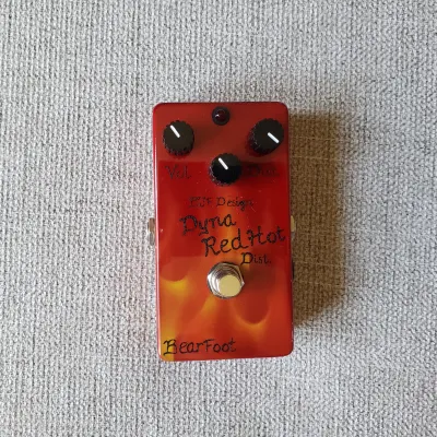 Bearfoot FX Dyna Red Distortion | Reverb