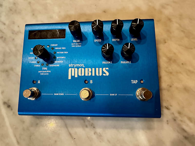 Strymon Mobius