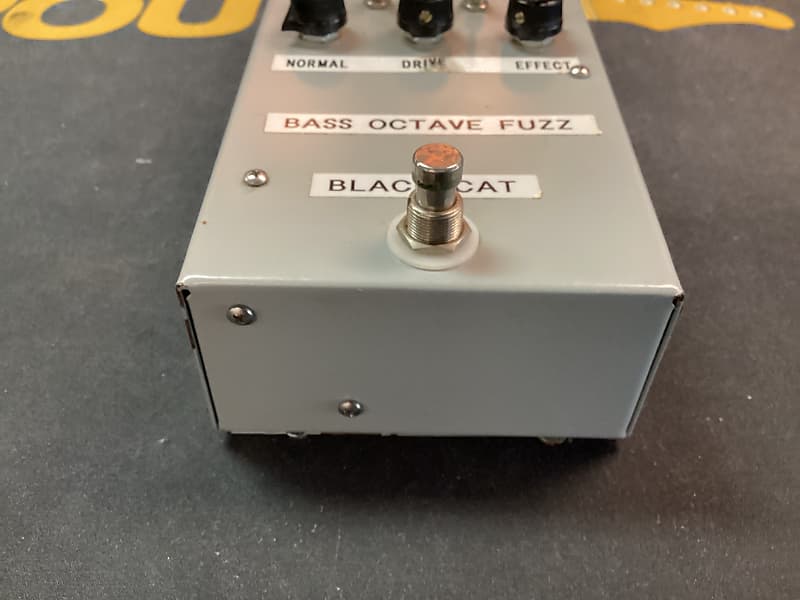 Black Cat Bass Octave Fuzz | Reverb