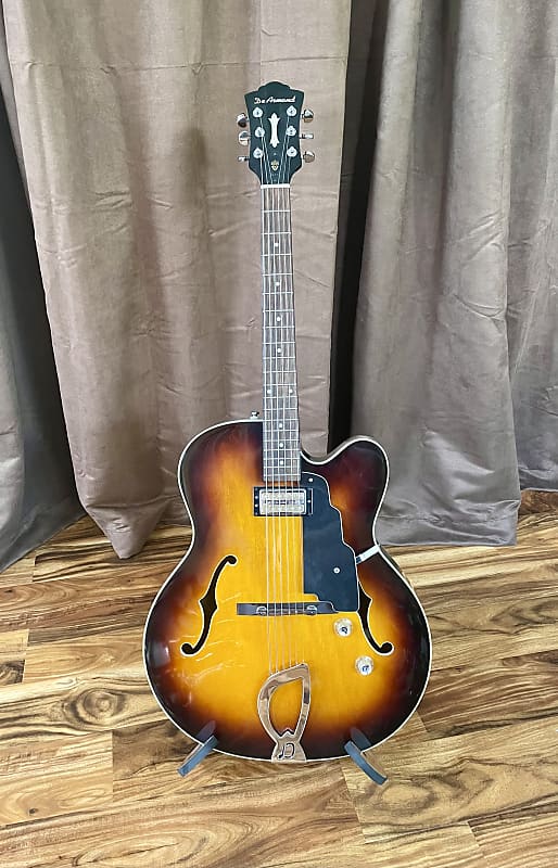 ギター De Armond by Guild / with Bigsby DeArmond by Guild X135 Hollowbody 