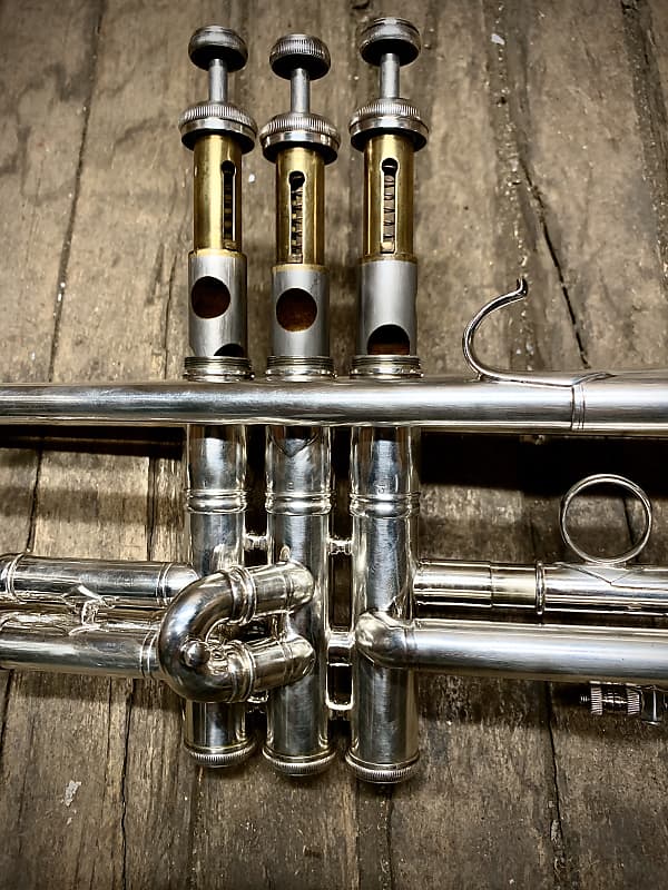 Vintage New York Bach Stradivarius Bb Trumpet ~ 1927 ~ RARE Faciebat Anno  ~PLAYER! Must See! | Reverb
