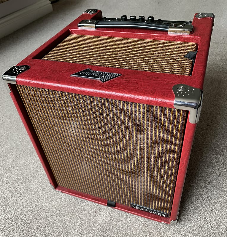 Phil Jones Super CUB Air Pulse/ AG-300 - Acoustic and Jazz Amplifier 2019 -  red Tolex | Reverb