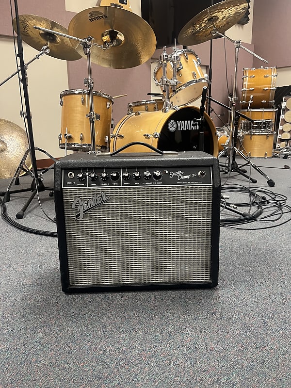 Fender Super Champ X2 2-Channel 15-Watt 1x10